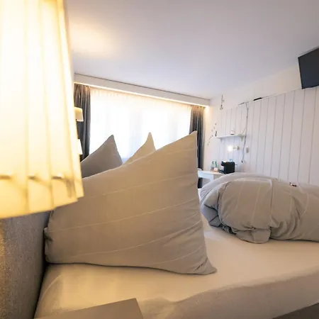 Garni Hotel Torkelbuendte Bad Ragaz Buitenkant foto